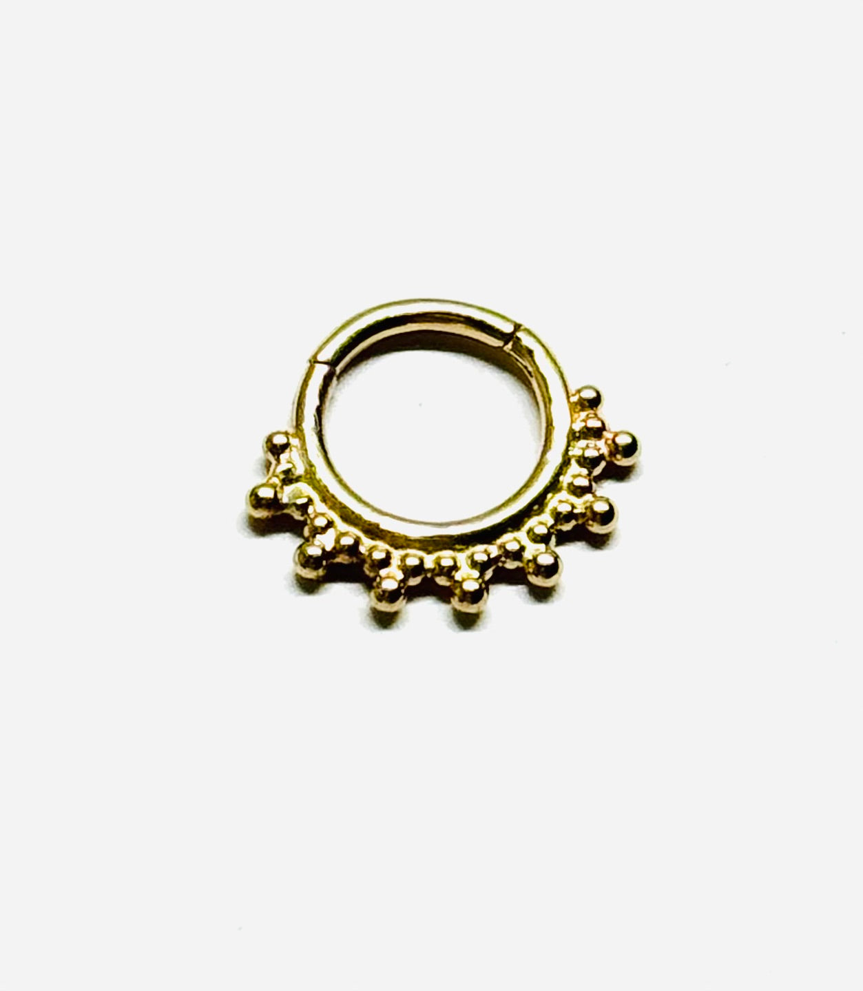 14K-Y Hinger Piercing